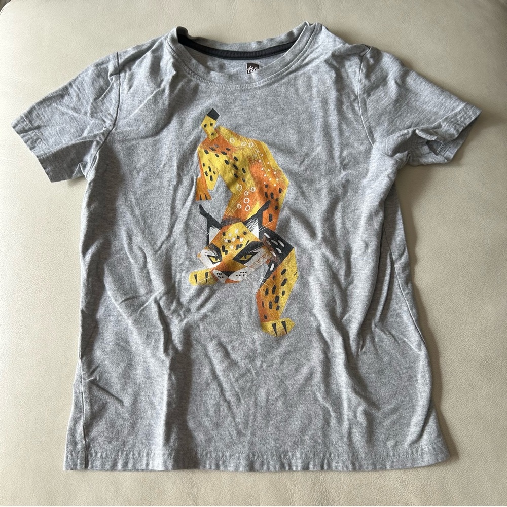 Tea collection Gray T-Shirt with cheetah Graphic